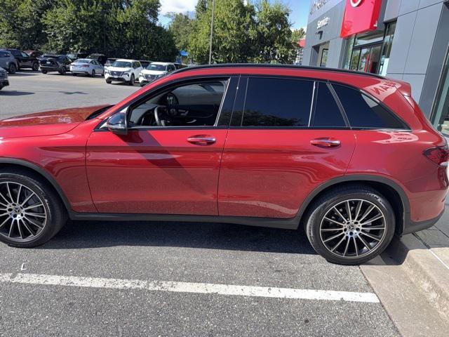 Photo of 2021 designo Cardinal Red Metallic Mercedes-Benz GLC 300