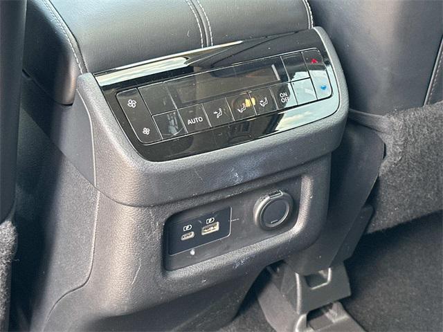 Photo of 2022 Mineral Black INFINITI QX60