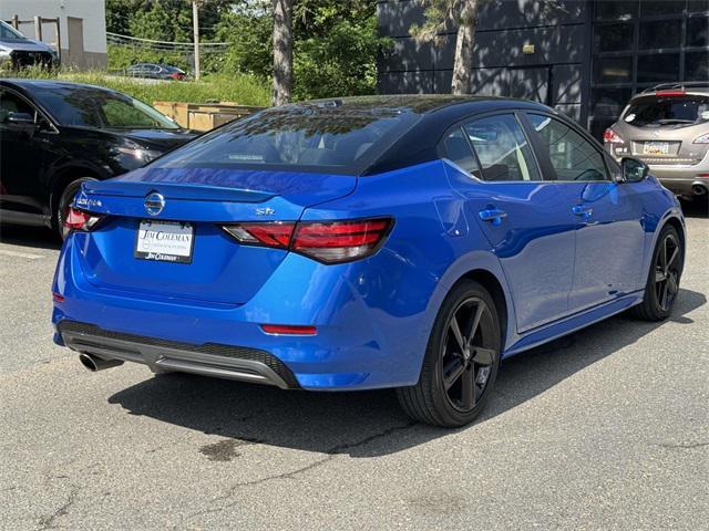 Photo of 2023 Electric Blue Metallic/Super Black Nissan Sentra