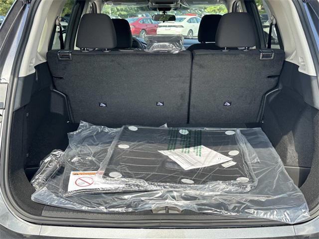 Photo of 2025 Gun Metallic Nissan Rogue