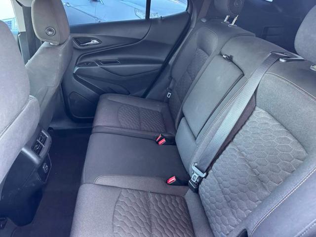 Photo of 2020 Mosaic Black Metallic Chevrolet Equinox