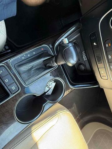 Photo of 2015 Sage Green Kia Sorento