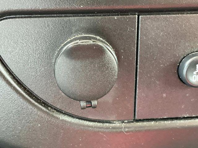 Photo of 2024 Summit White GMC Savana 2500