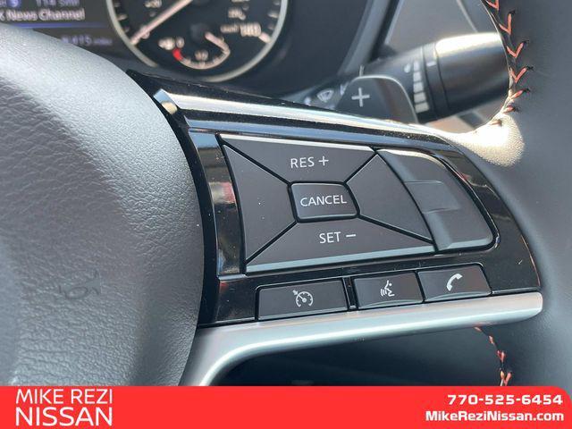 Photo of 2025 White Pearl Nissan Altima