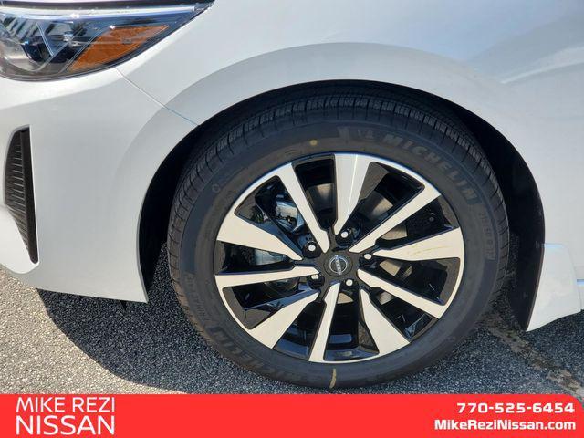 Photo of 2025 Aspen White Nissan Sentra