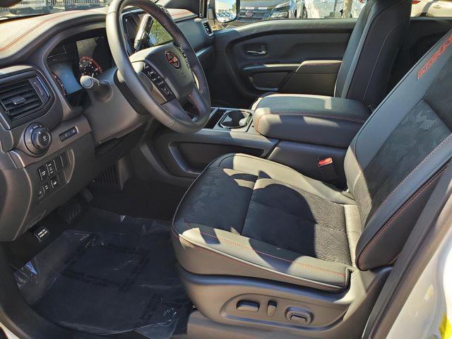 Photo of 2024 Glacier White Nissan Titan