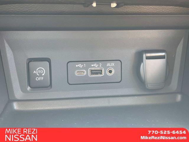 Photo of 2025 Super Black Nissan Sentra