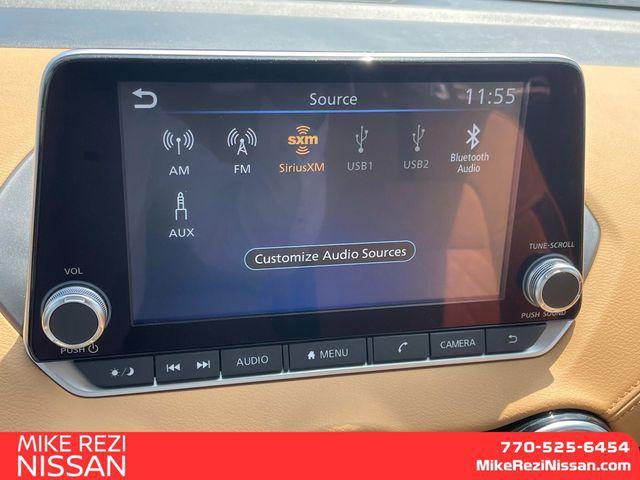 Photo of 2025 Super Black Nissan Sentra