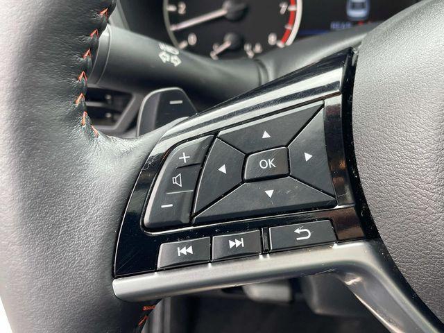 Photo of 2024 Pearl White Tricoat Nissan Altima