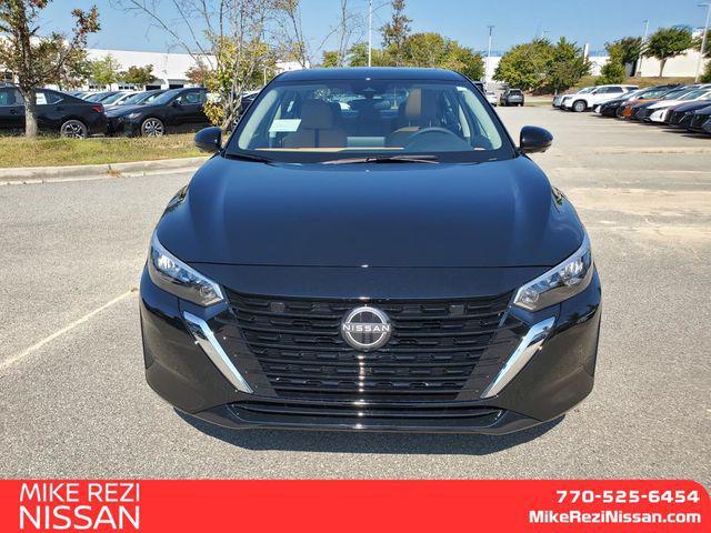 Photo of 2025 Super Black Nissan Sentra