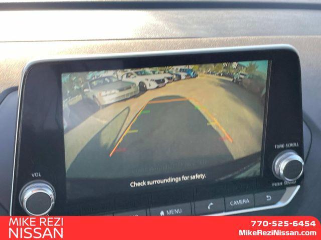 Photo of 2025 Super Black Nissan Sentra