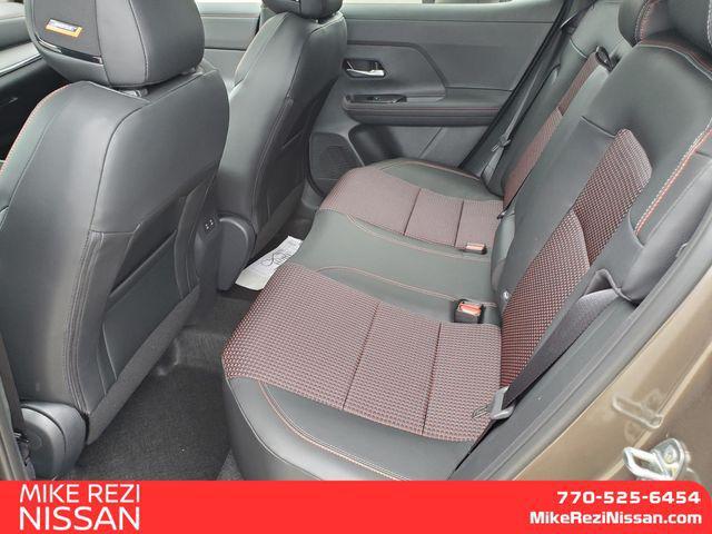 Photo of 2025 Bronze Nissan Kicks