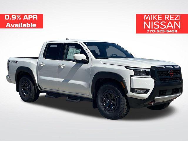 Photo of 2025 Glacier White Nissan Frontier