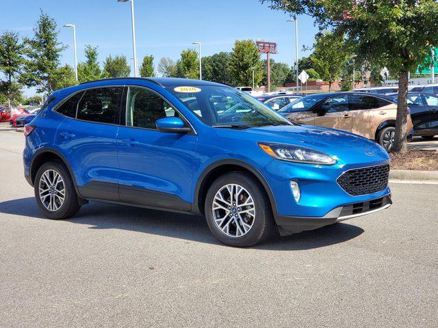 Photo of 2020 Velocity Blue Metallic Ford Escape