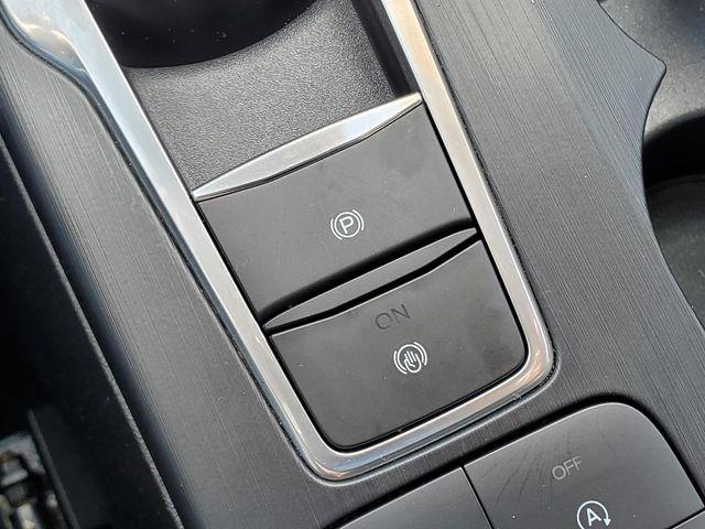 Photo of 2020 Velocity Blue Metallic Ford Escape