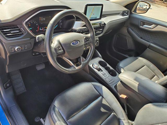 Photo of 2020 Velocity Blue Metallic Ford Escape