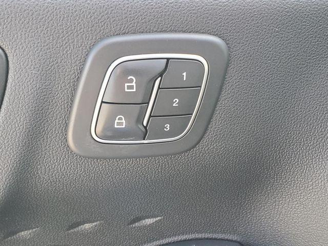 Photo of 2020 Velocity Blue Metallic Ford Escape