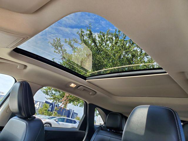 Photo of 2020 Velocity Blue Metallic Ford Escape