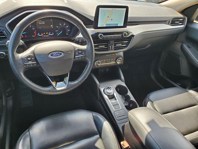 Photo of 2020 Velocity Blue Metallic Ford Escape