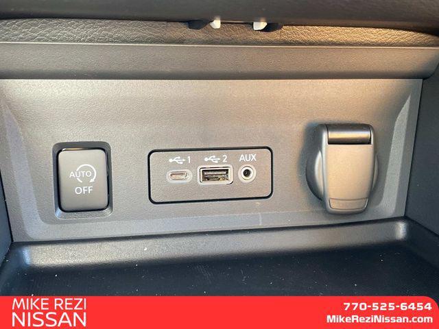 Photo of 2025 Super Black Nissan Sentra