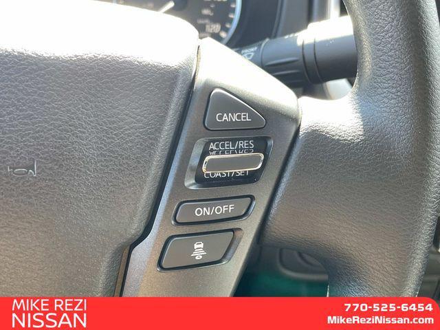 Photo of 2025 Glacier White Nissan Frontier