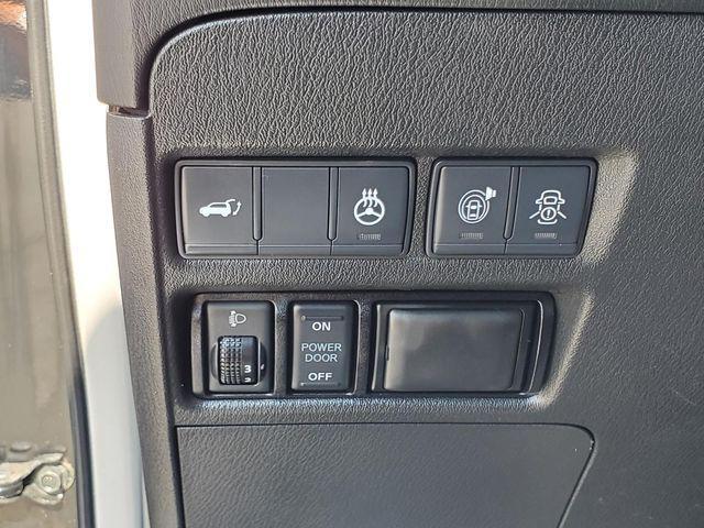 Photo of 2019 Super Black Nissan Armada