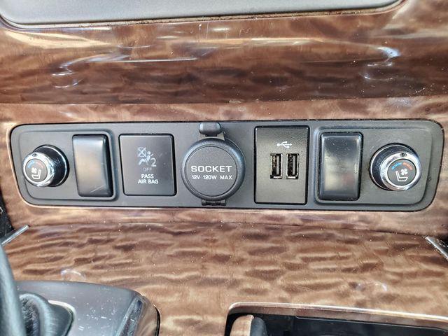 Photo of 2019 Super Black Nissan Armada