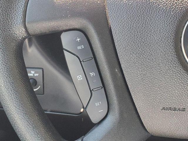 Photo of 2024 Summit White Chevrolet Express 2500