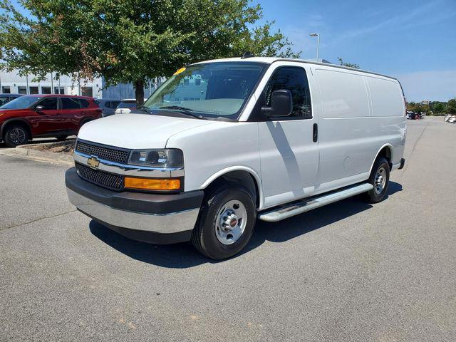 Photo of 2024 Summit White Chevrolet Express 2500
