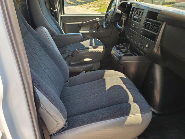 Photo of 2024 Summit White Chevrolet Express 2500