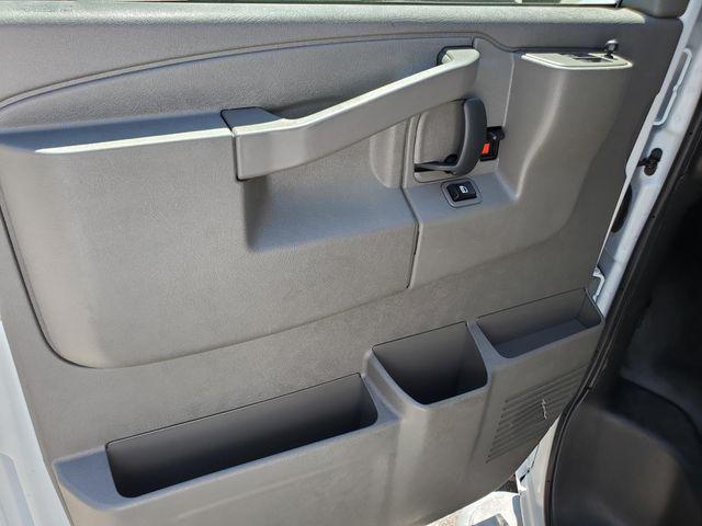 Photo of 2024 Summit White Chevrolet Express 2500