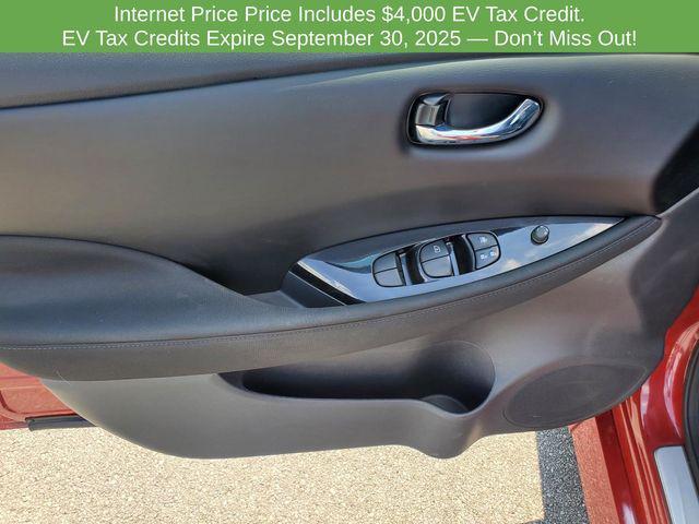Photo of 2023 Scarlet Ember Tintcoat Nissan Leaf