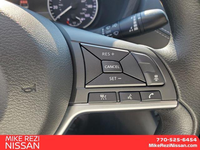 Photo of 2025 Super Black Nissan Sentra
