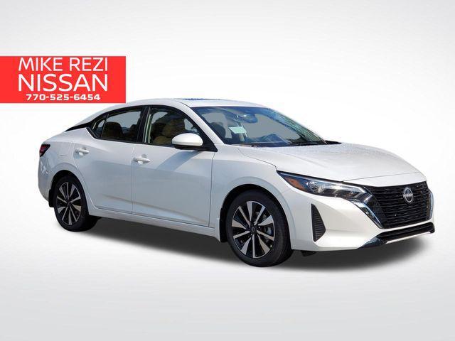 Photo of 2025 White Nissan Sentra