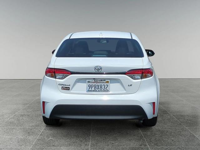 Photo of 2024 Ice Cap Toyota Corolla