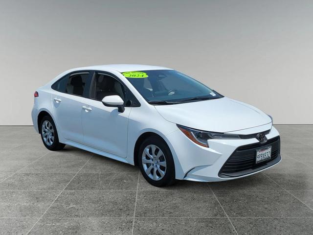 Photo of 2024 Ice Cap Toyota Corolla