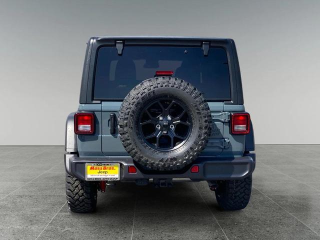 Photo of 2025 Anvil Clearcoat Jeep Wrangler