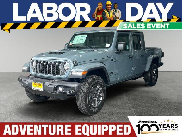Photo of 2025 Anvil Clearcoat Jeep Gladiator