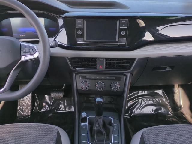 Photo of 2022 Pure White Volkswagen Taos