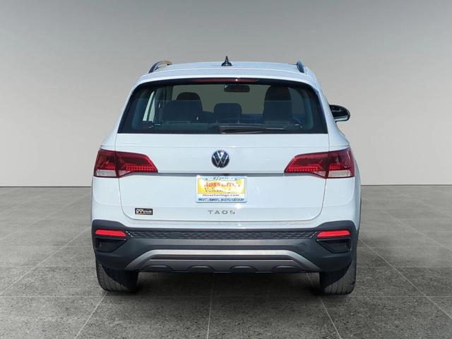 Photo of 2022 Pure White Volkswagen Taos
