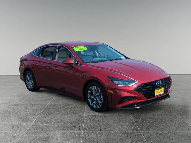 Photo of 2023 Ultimate Red Hyundai SONATA