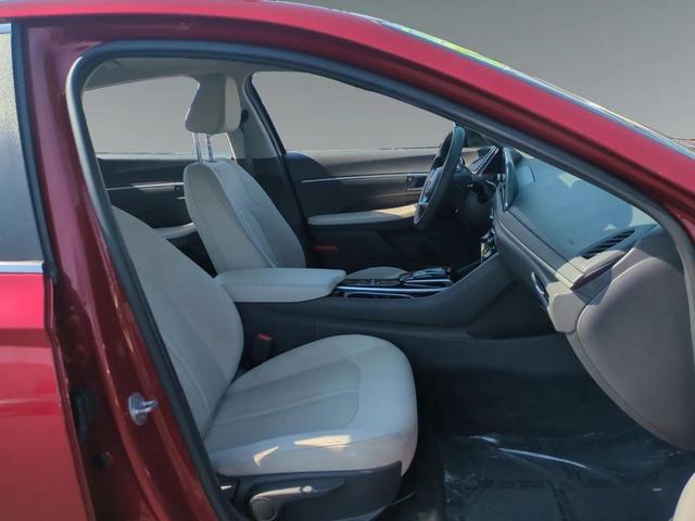 Photo of 2023 Ultimate Red Hyundai SONATA
