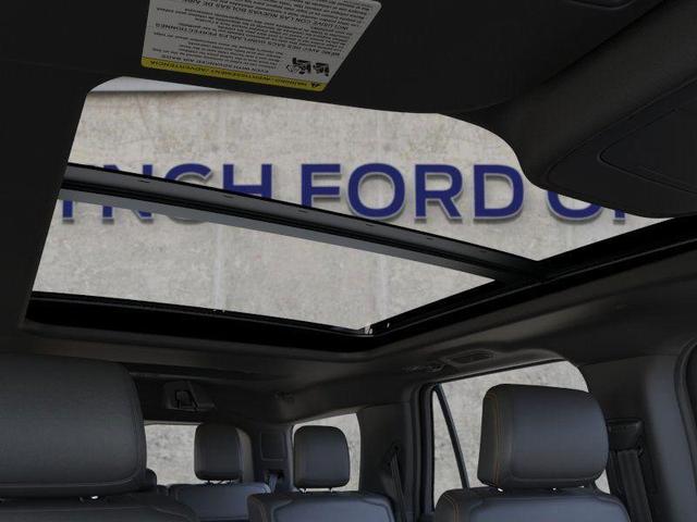 Photo of 2025 AGATE BLACK METALLIC Ford Expedition