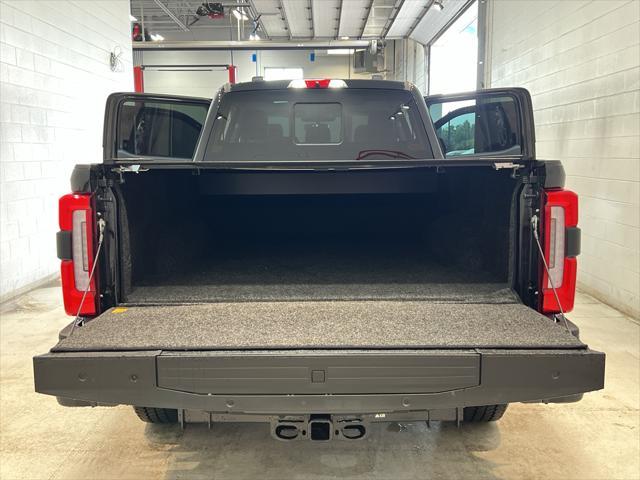 Photo of 2024 Agate Black Metallic Ford F-250