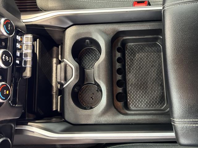 Photo of 2022 Granite Crystal Metallic Clearcoat RAM 1500