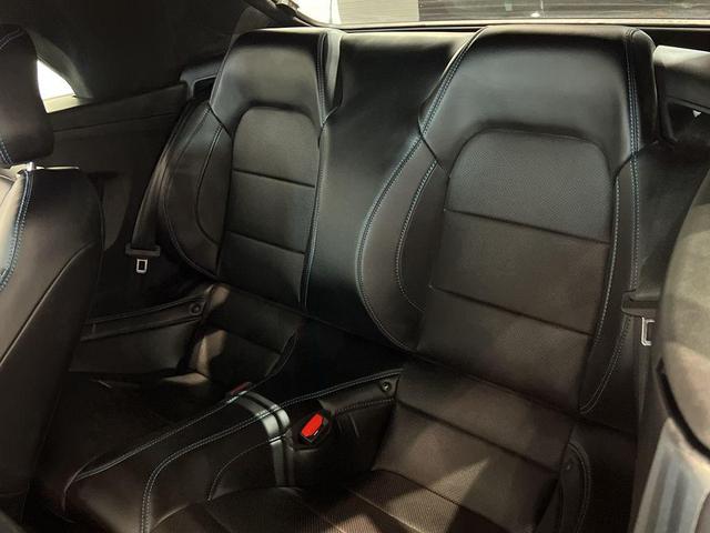 Photo of 2023 Shadow Black Ford Mustang