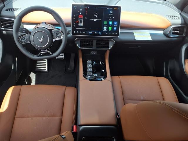Photo of 2025 Neptune Grey Metallic VinFast VF 8