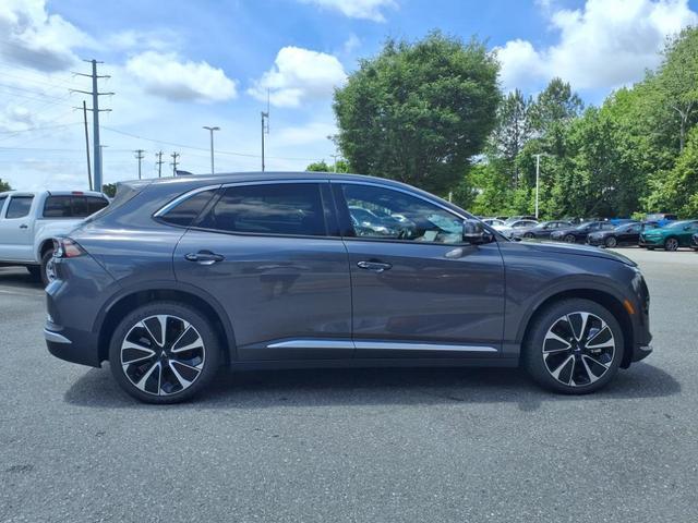 Photo of 2025 Neptune Grey Metallic VinFast VF 8