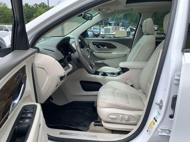 Photo of 2020 White GMC Terrain