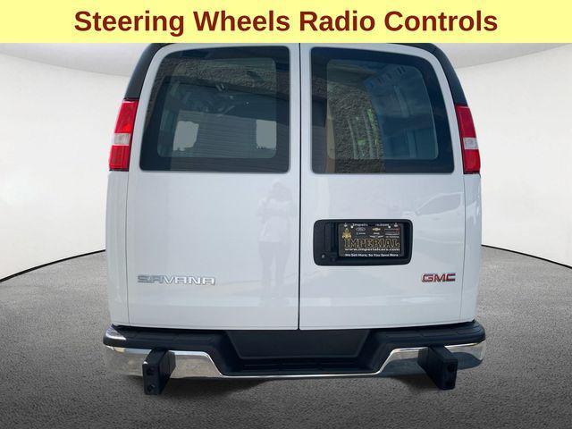 Photo of 2022 Summit White GMC Savana 2500
